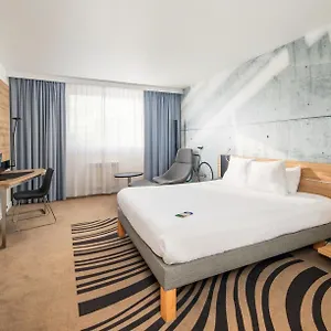 Novotel West Отель