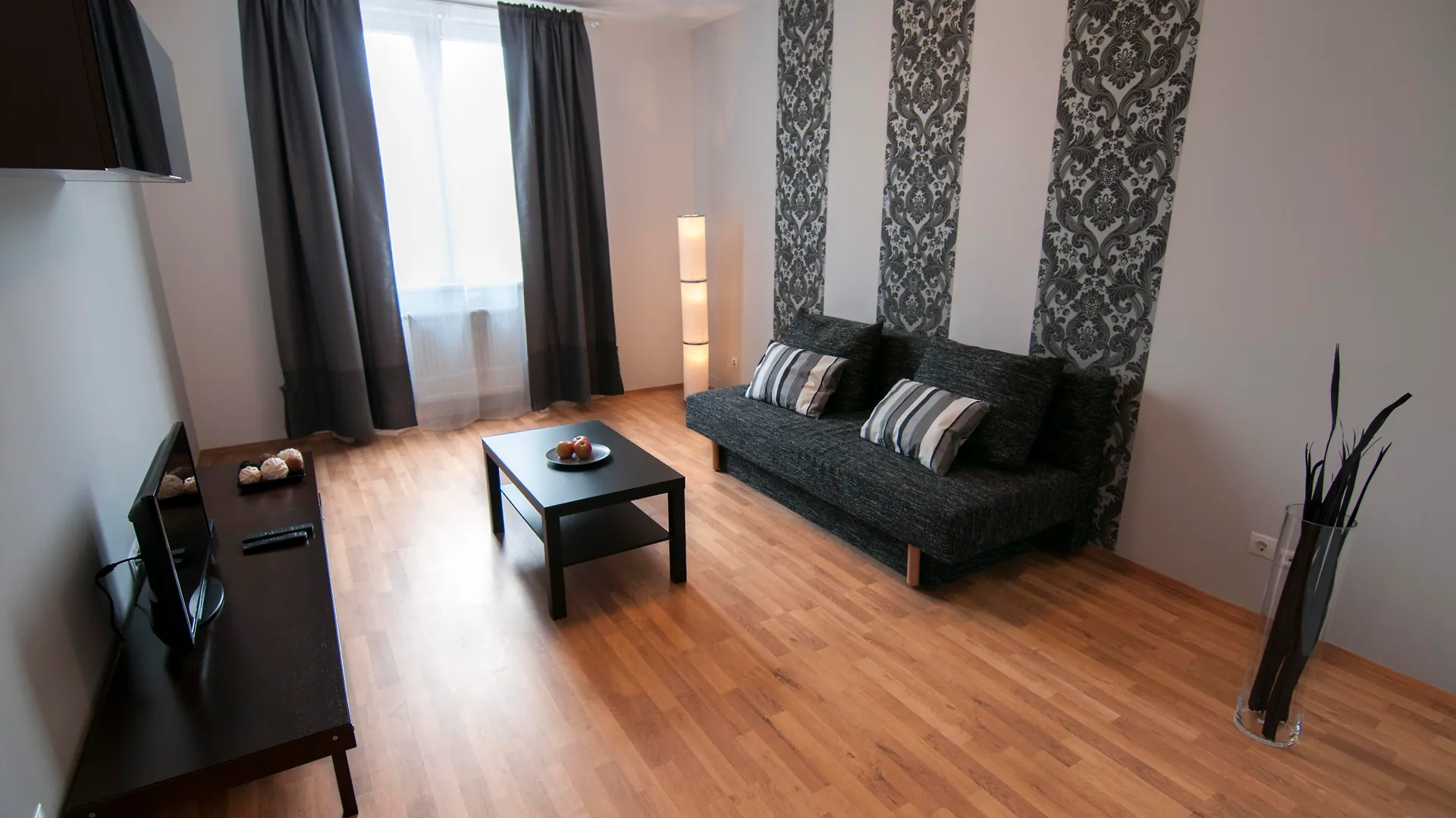 בודפשט Corvin Center Suites מלון דירות