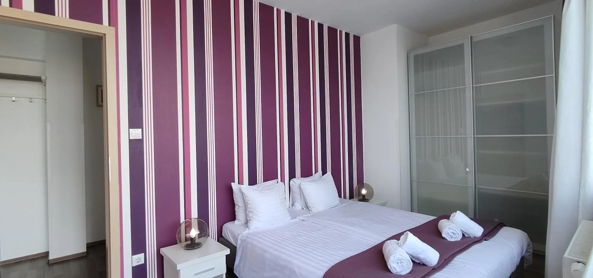 מלון דירות בודפשט Corvin Center Suites
