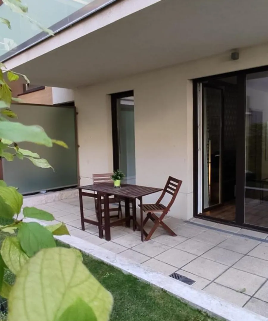 *** מלון דירות בודפשט Corvin Center Suites הונגריה