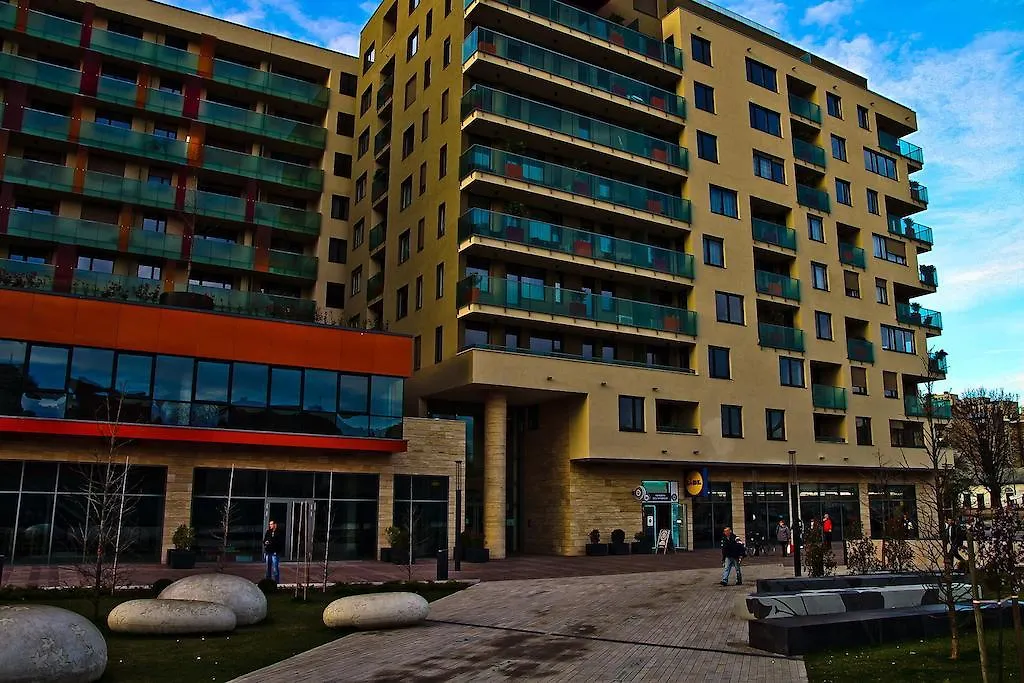 בודפשט Corvin Center Suites 3*,